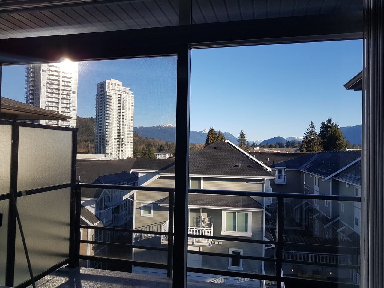 617 Smith Ave, Coquitlam, BC V3J 2W2 1 Bedroom Condo for 1,475/month