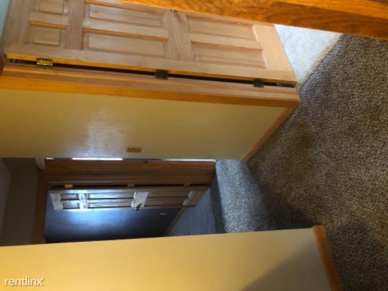 2438 E College Ave - Photo 3 of 22