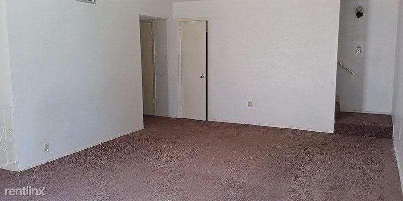 100 N Trevino Rd - Photo 2 of 6