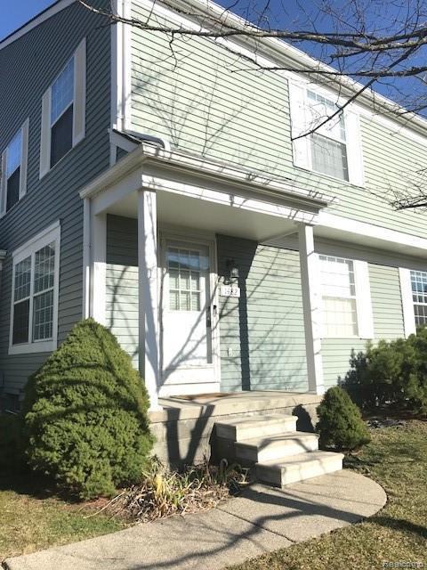 1482 Mariner Dr - Photo 2 of 14