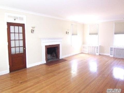 45 Tennyson Ave - Photo 3 of 5