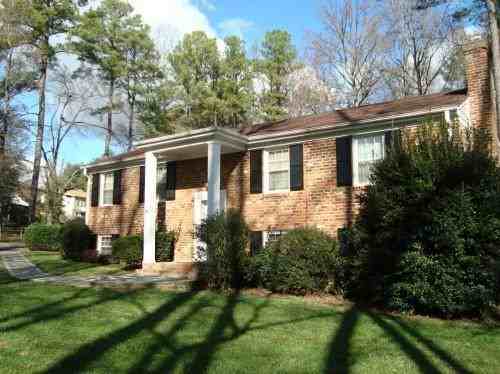4015 Southampton Rd - Photo 2 of 17