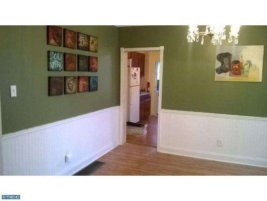 153 Green St - Photo 3 of 24
