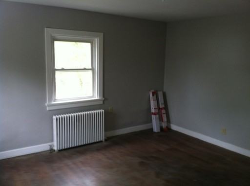 2202 Dinwiddie Ave - Photo 2 of 7