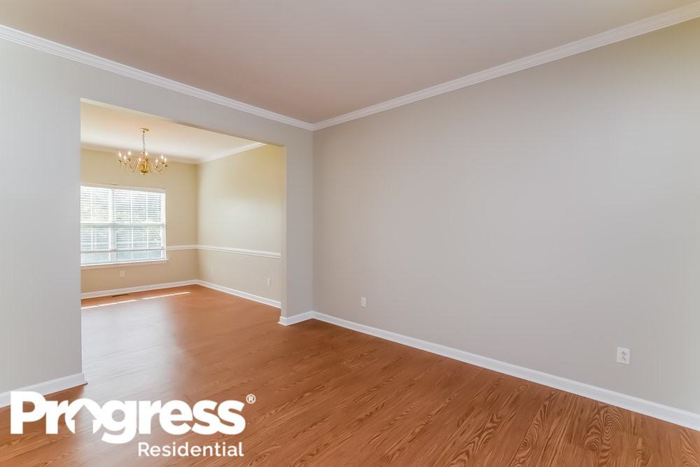 6113 Bent Wood Dr - Photo 2 of 16