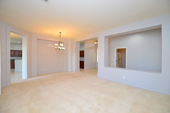 1338 W Straford Ave - Photo 3 of 24