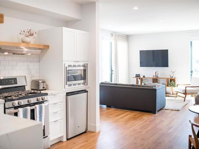 2867 Sunset Pl - Photo 7 of 26