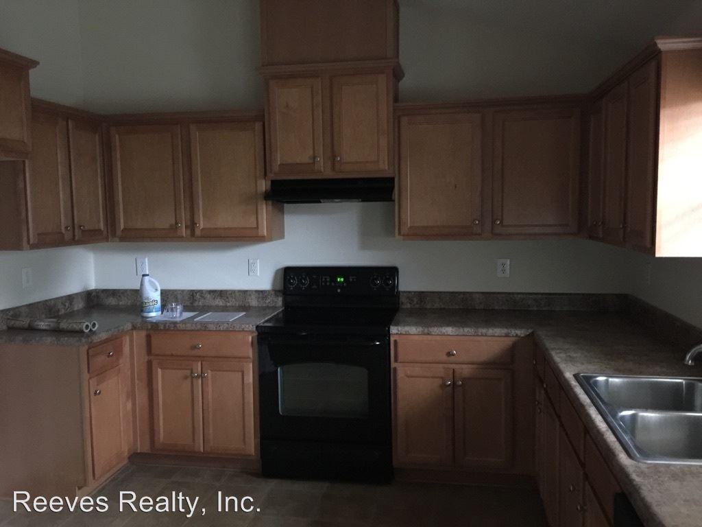 5308 Wentworth Ct - Photo 2 of 14