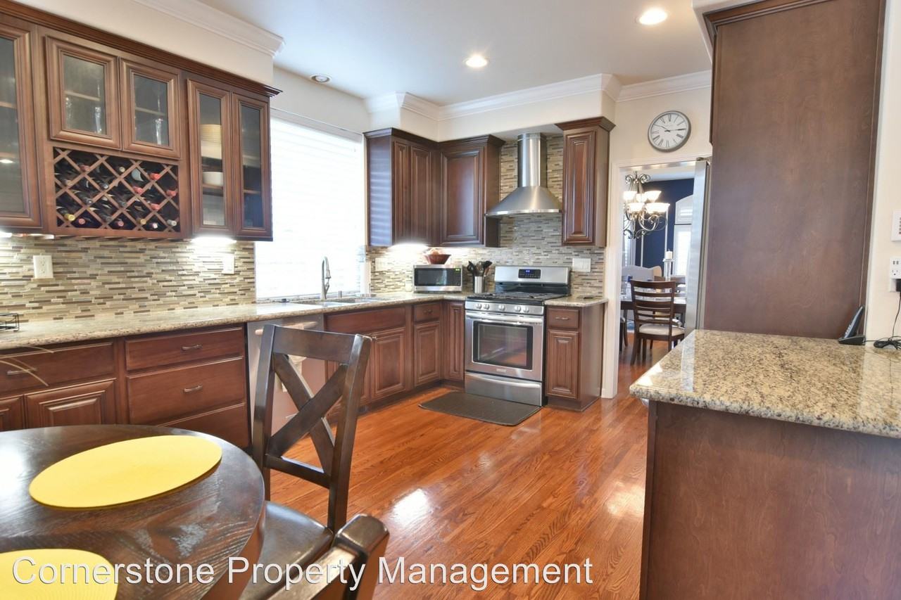 1564 Rosecrest Terrace - Photo 2 of 28