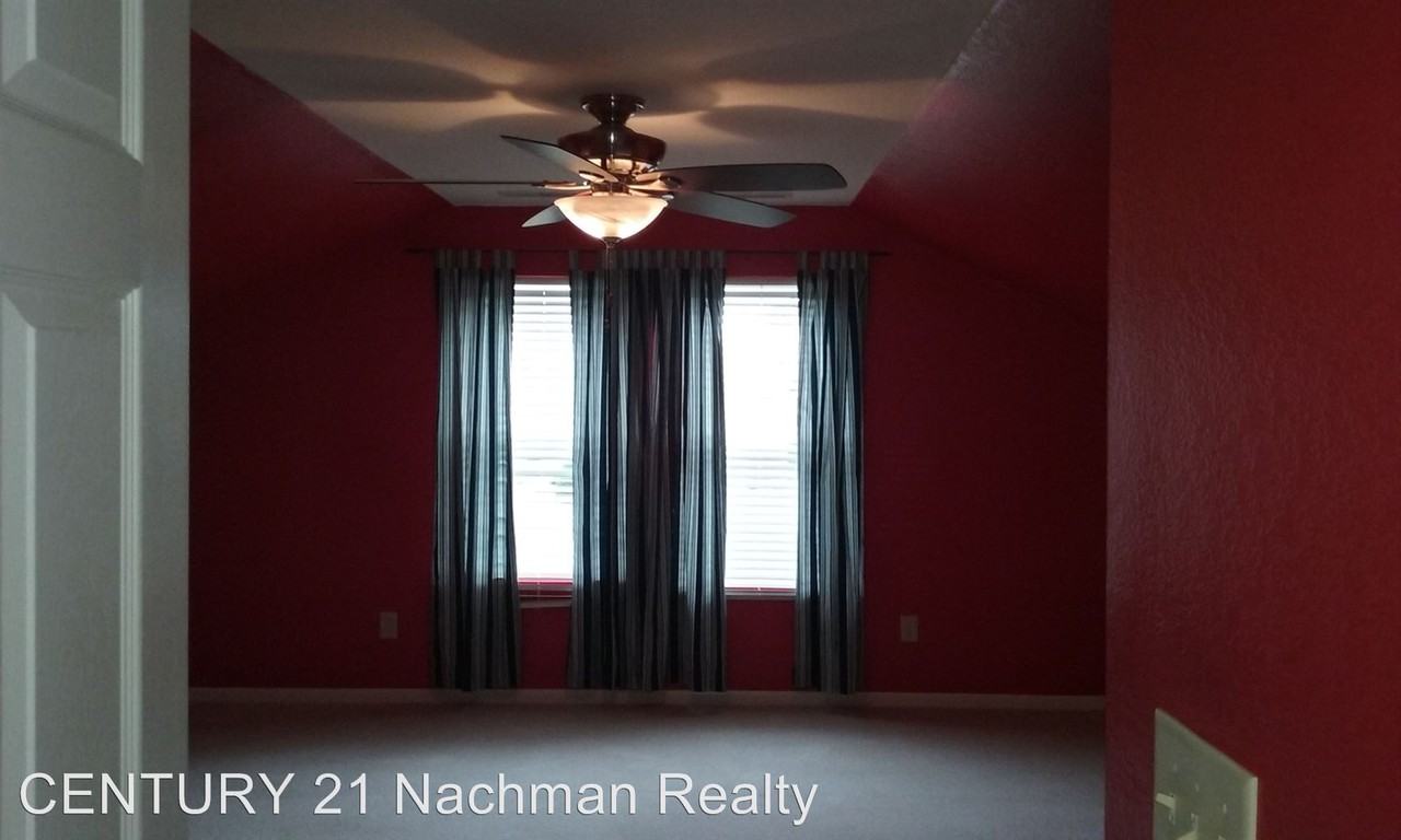 105 Long Pine Rd - Photo 3 of 18