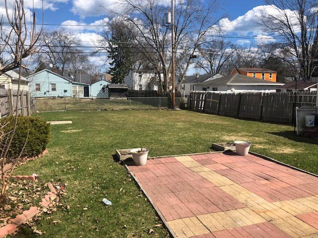 5050 N 57th St - Photo 2 of 23