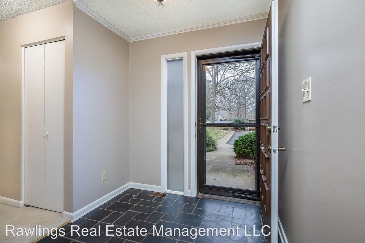 433 Crowfields Dr - Photo 2 of 22