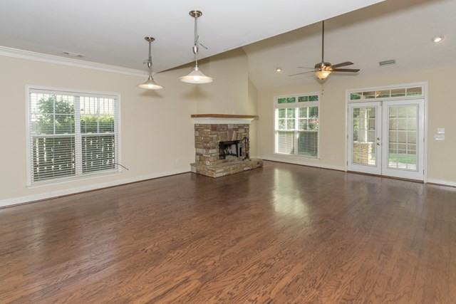 1041 Red Maple Way - Photo 3 of 19