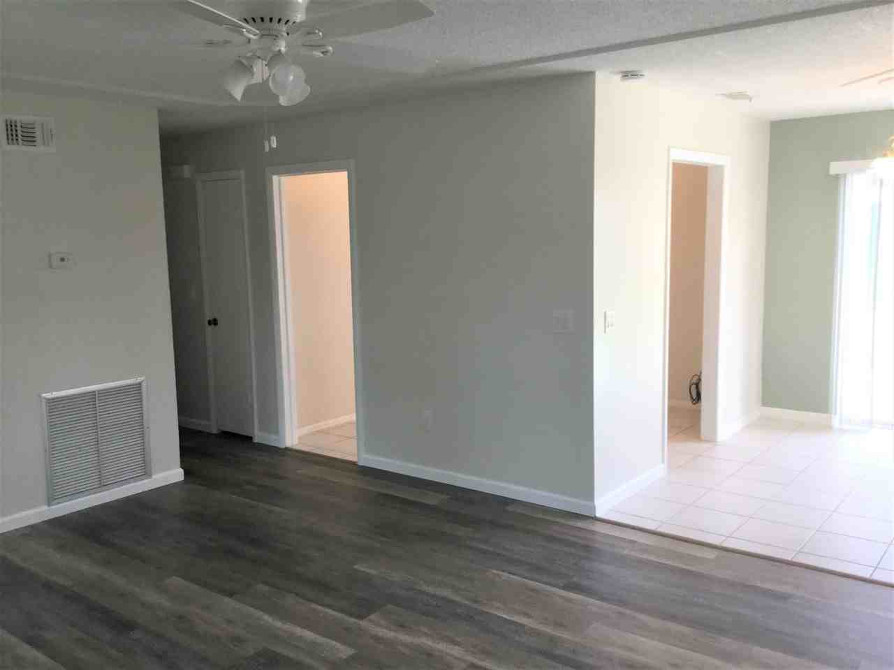 1459 Palmwood Dr - Photo 3 of 19