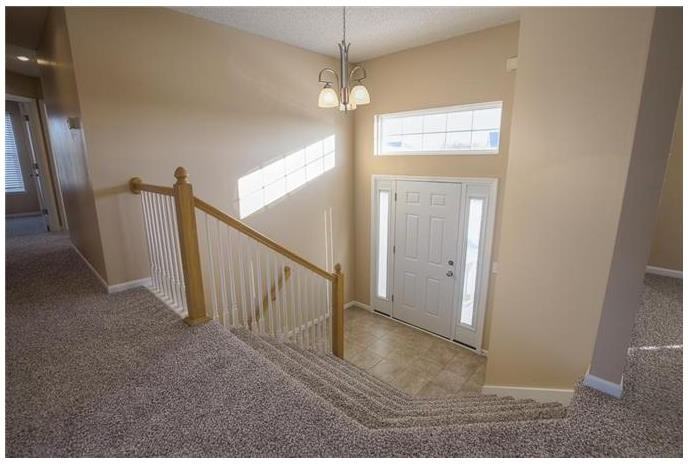 604 N Walnut Ln - Photo 2 of 15