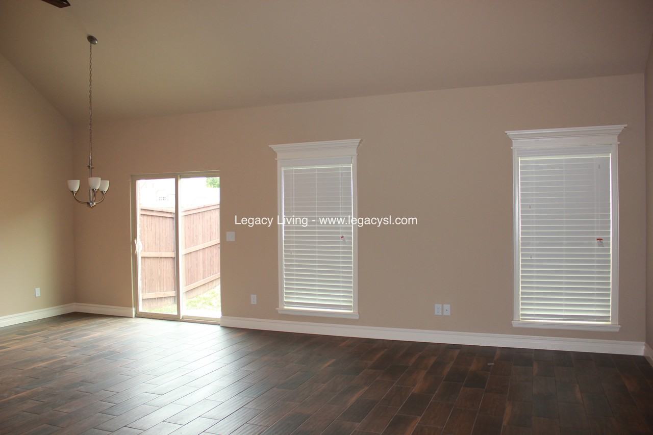 3412 W Princeton St - Photo 6 of 22