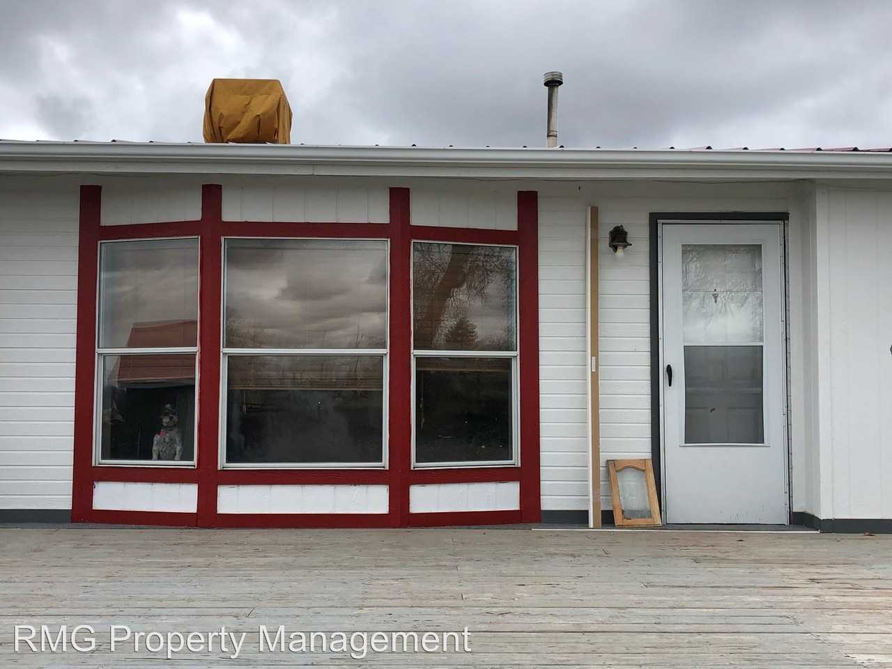 1754 Sunset Ln - Photo 2 of 15