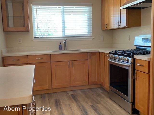 578 Hobie Ln - Photo 2 of 29