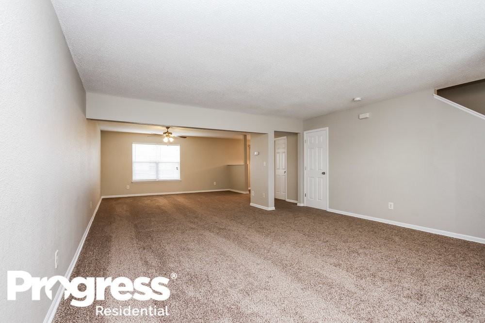 1366 Briar Meadow Ct - Photo 2 of 17