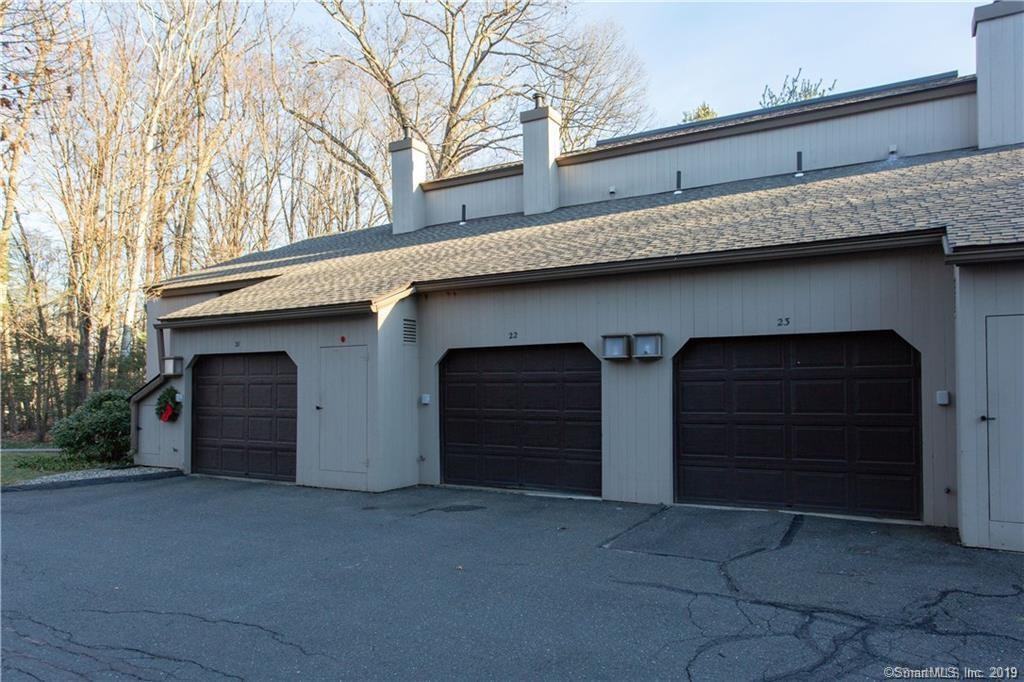 22 Chestnut Dr - Photo 2 of 37