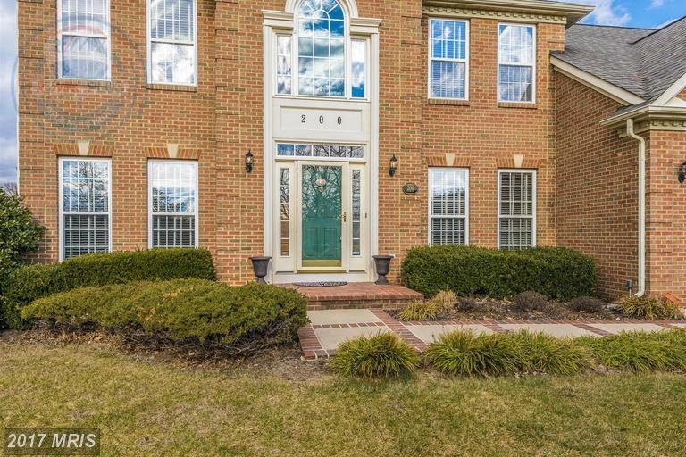 200 Tobias Run - Photo 3 of 30