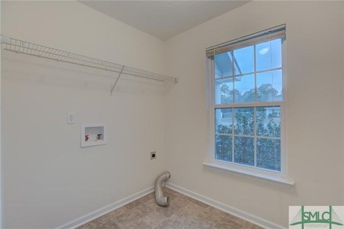 108 Parish Loop - Photo 3 of 14