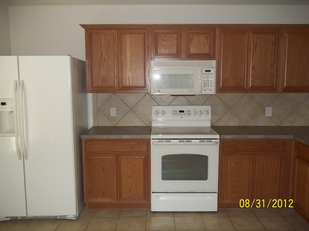 7302 Fossil Creek Dr - Photo 2 of 10