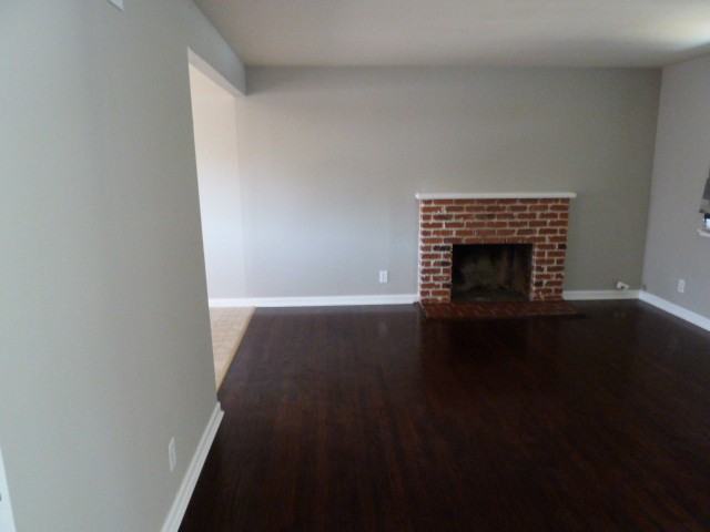 1075 Fair Ave - Photo 3 of 14