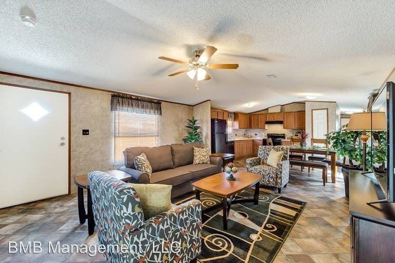 1325 North Franklin Street - Photo 3 of 9