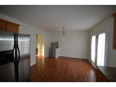 31 Greystone Ln - Photo 3 of 14