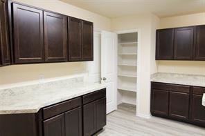 376 North Meadows Drive - Photo 2 of 9