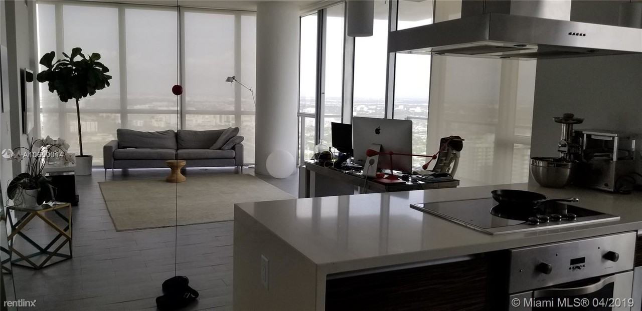 1100 Biscayne Blvd - Photo 2 of 3