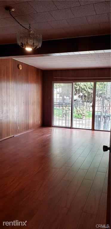 4334 Montair Ave - Photo 3 of 22