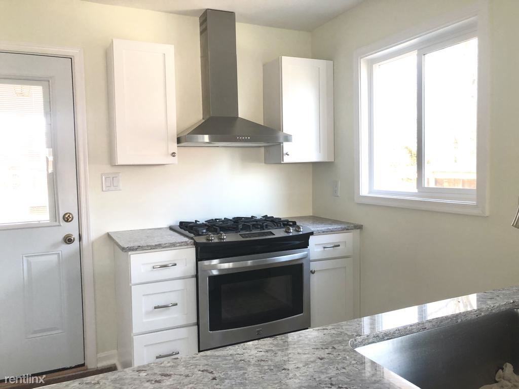 8320 Navahoe Dr - Photo 2 of 24