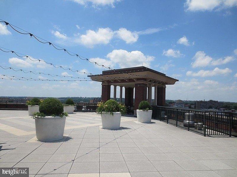 1390 Kenyon Street Northwest - Photo 2 of 10