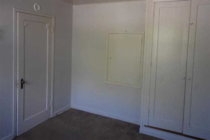 418 Oak St - Photo 3 of 7