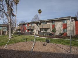 featured image of 2450 Peach Tree Dr