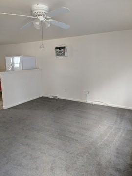 219 Sherman Ave - Photo 2 of 19