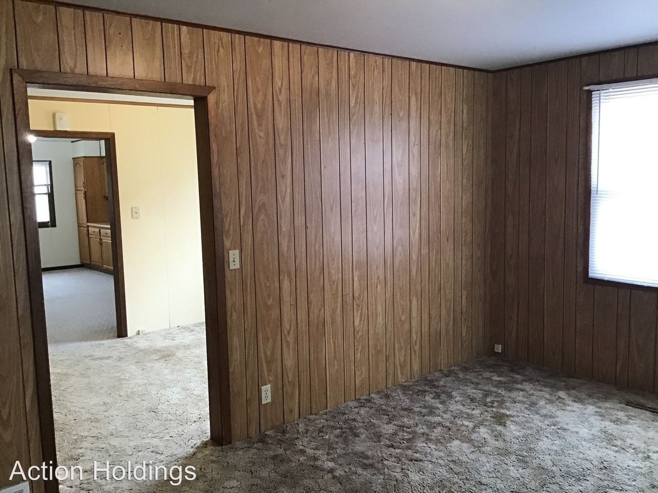 1011 Main St - Photo 2 of 11