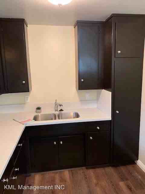 1305 Garfield Ave - Photo 3 of 7