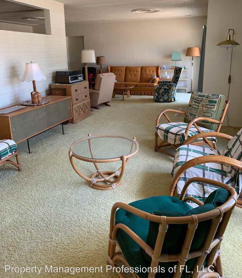 1327 Dixie Ln S - Photo 3 of 18