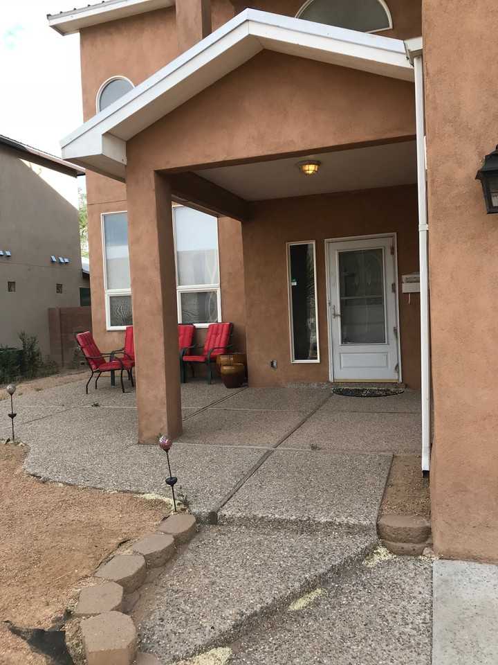 1939 Bryn Mawr Dr Ne - Photo 3 of 28