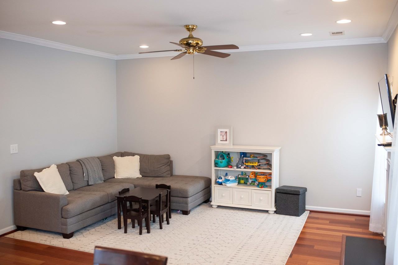 215 Lotz Dr - Photo 6 of 14