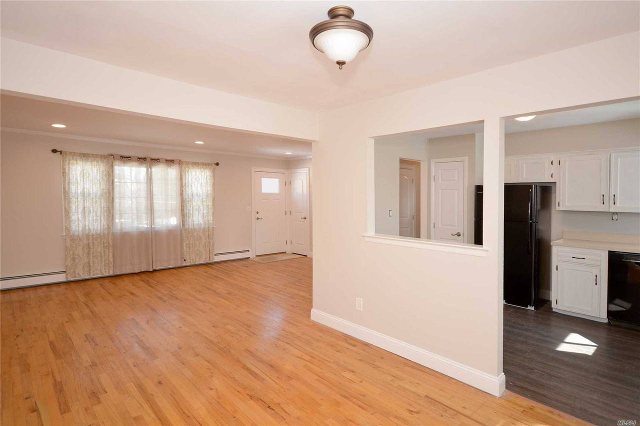 272 Browns Rd - Photo 3 of 13