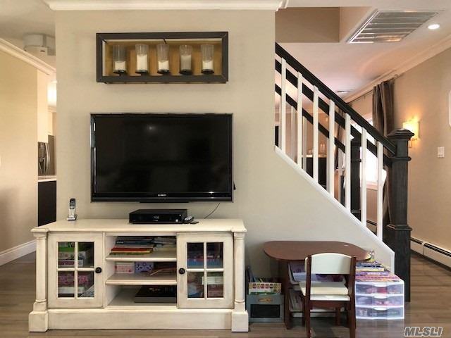 63 Cottonwood Ln - Photo 3 of 12