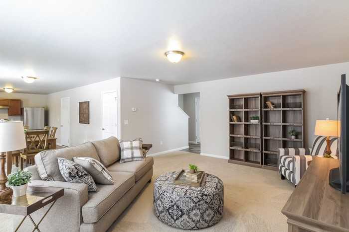 8862 Tiburon Lane - Photo 3 of 28