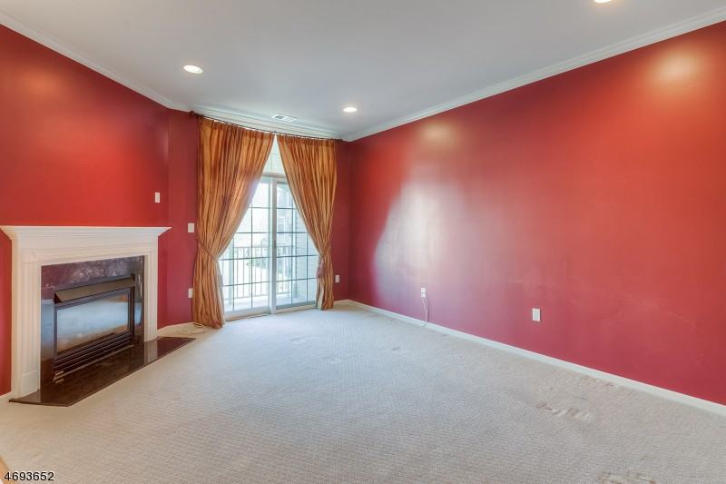 507 Kensington Ln - Photo 3 of 24