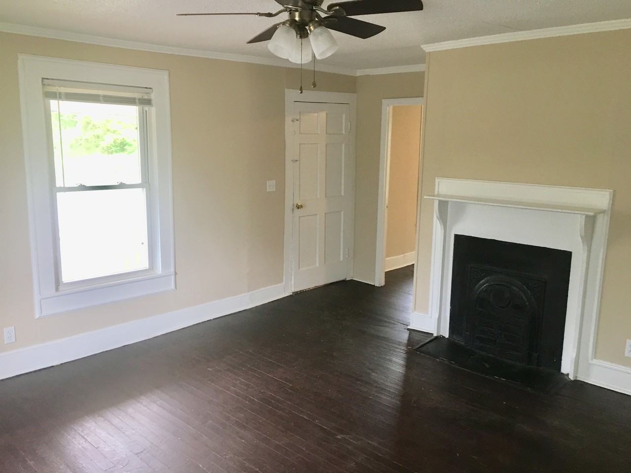 420 West Avenue - Photo 2 of 13