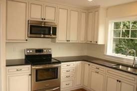 1385 East Putnam Avenue - Photo 3 of 10