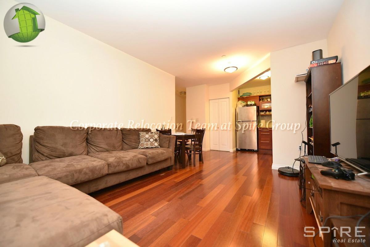 30-85 Vernon Blvd #3F - Photo 3 of 8